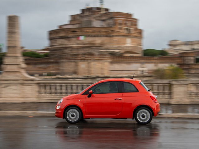 FIAT 500 1.0 Hybrid Dolcevita