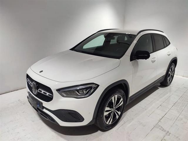 MERCEDES CLASSE GLA GLA 200 d Automatic Sport Plus