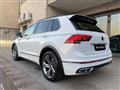 VOLKSWAGEN TIGUAN 2.0 TDI 150 CV SCR DSG R-Line LUCI AMBIENTE