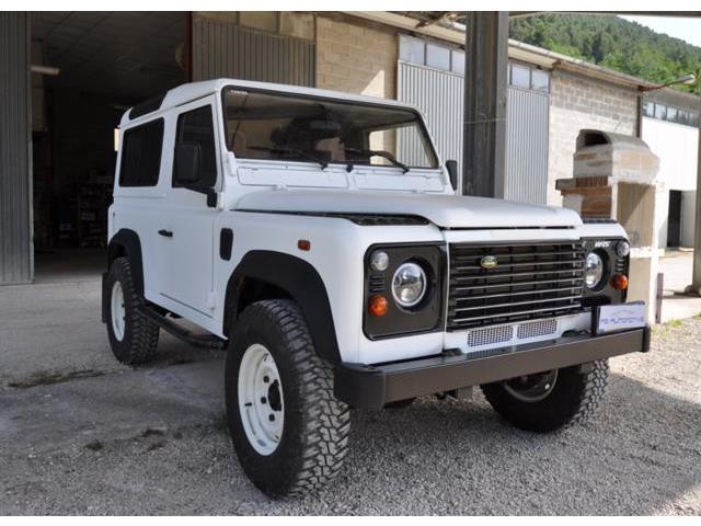 LAND ROVER DEFENDER 90 2.5 Td5 Station Wagon County