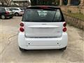 SMART Fortwo 1000 52 kW MHD coupÃ© pure