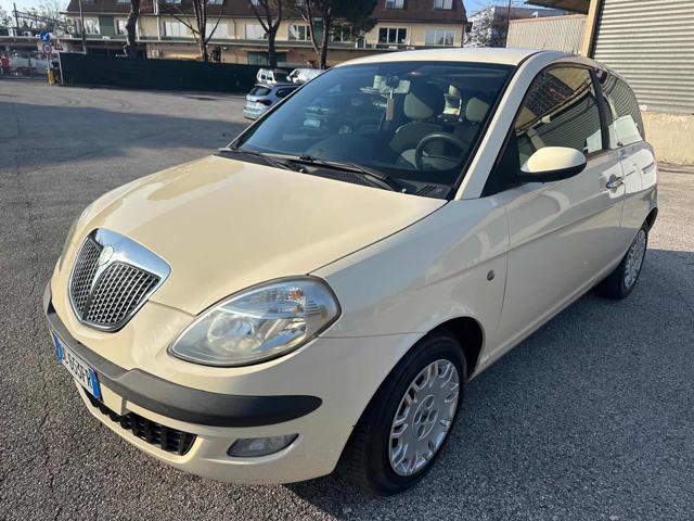 LANCIA YPSILON 1.2 Neopatentati 92,061km Bellissima