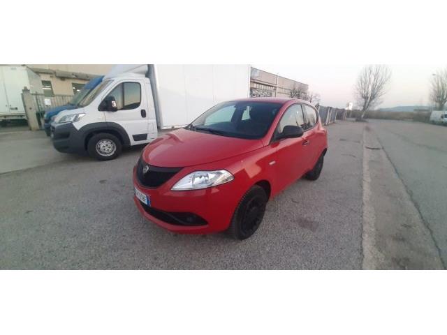 LANCIA YPSILON 0.9 TwinAir 5 porte Metano Ecochic