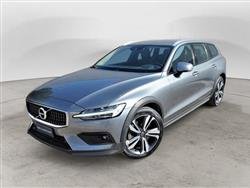 VOLVO V60 CROSS COUNTRY V60 Cross Country D4 AWD Geartronic Pro