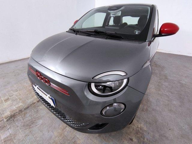 FIAT 500 ELECTRIC Red Berlina 23,65 kWh