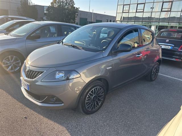 LANCIA YPSILON 1.0 FireFly 5 porte S&S Hybrid Gold Plus