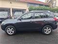 TOYOTA RAV4 2.2 D-4D 136 CV Luxury