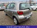 TOYOTA YARIS 1.0i 16V cat 5 porte Sol