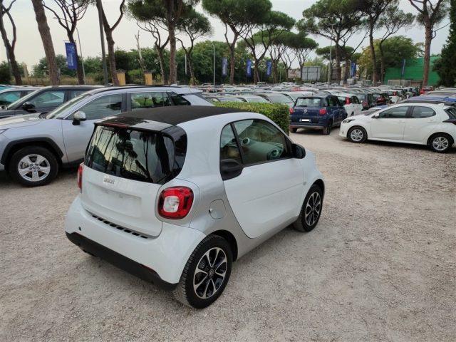 SMART FORTWO 70 1.0 AndroidAuto,CRUISE,CERCHI LEGA,CLIMA ..