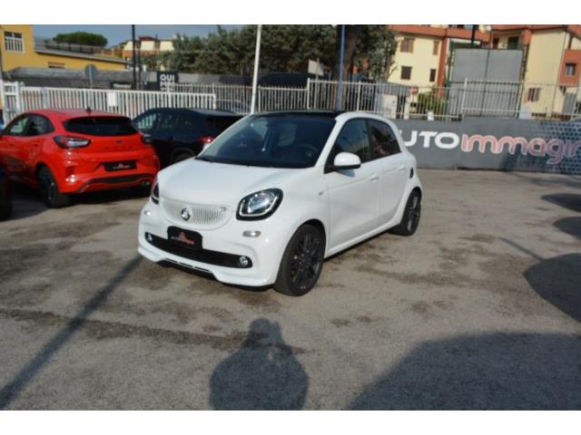 SMART FORFOUR 90 0.9 Turbo Brabus Style