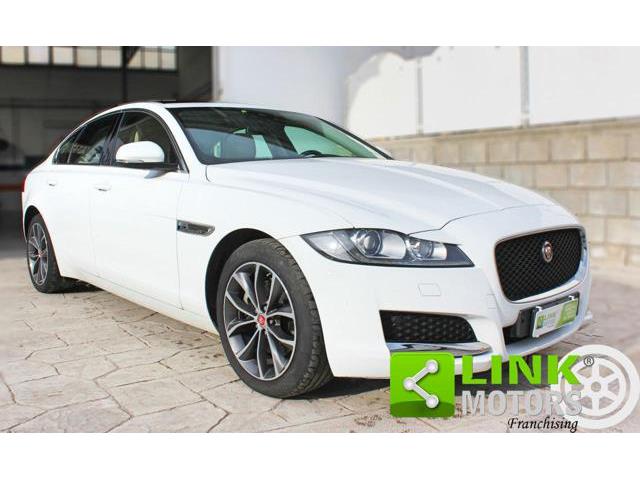 JAGUAR XF 2.0 D 180 CV aut. Prestige IVAESPOSTA