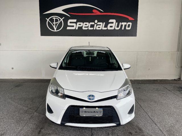 TOYOTA YARIS 1.5 Hybrid lounge soli 71000km