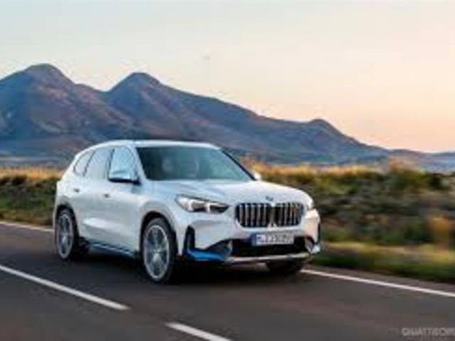 BMW X1 U11 sdrive20d mhev 48V auto