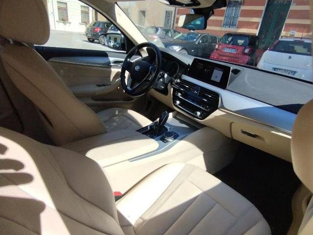 BMW SERIE 5 d xDrive 249CV Luxury