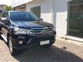 TOYOTA Hilux 2.4 D-4D 2WD 2p. SC