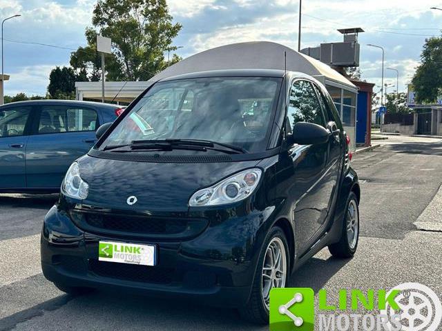 SMART FORTWO 800 40 kW coupé teen cdi special edition