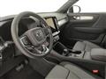 VOLVO XC40 B3 automatico Core Autocarro N1 - Pronta consegna