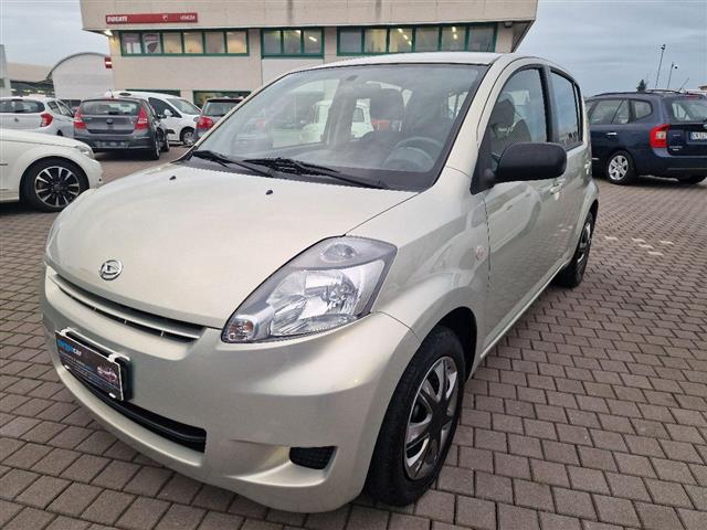 DAIHATSU Sirion 1.0 Hiro