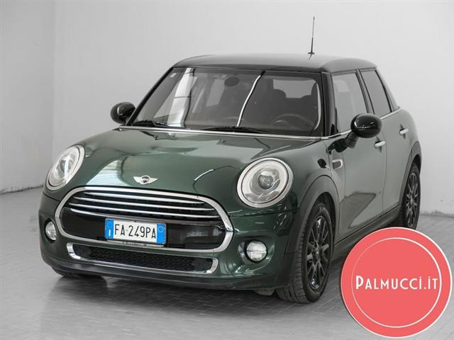 MINI MINI 5 PORTE Mini 1.5 Cooper D 5 porte