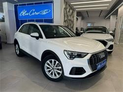 AUDI Q3 35 2.0 tdi Business quattro