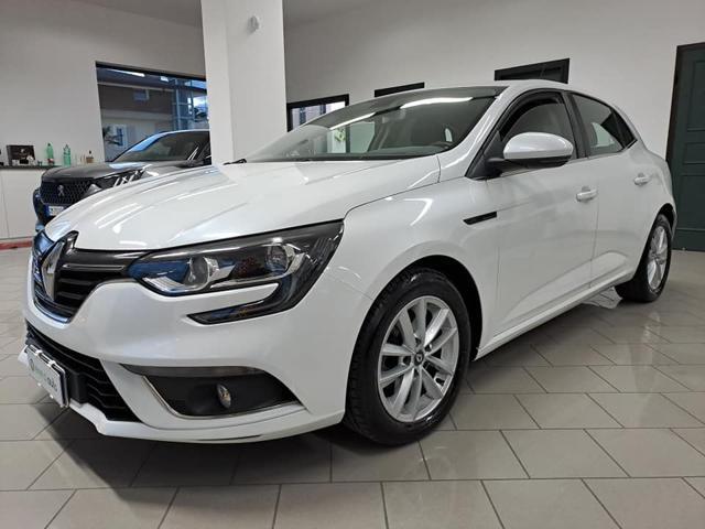 RENAULT MEGANE Blue dCi 115 CV Intens