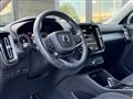 VOLVO XC40 B4 197CV AWD Geartronic Momentum Pro