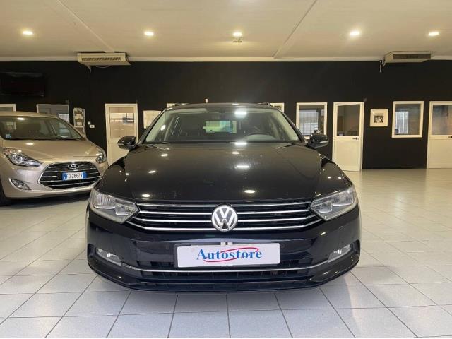 VOLKSWAGEN Passat 2.0 tdi Highline 150cv