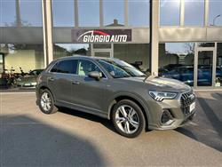 AUDI Q3 40 TDI quattro S tronic S line edition