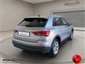 AUDI Q3 35 TDI quattro S tronic Business