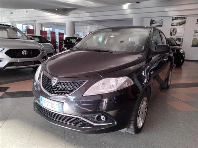 LANCIA YPSILON 1.2 69 CV 5 porte Gold