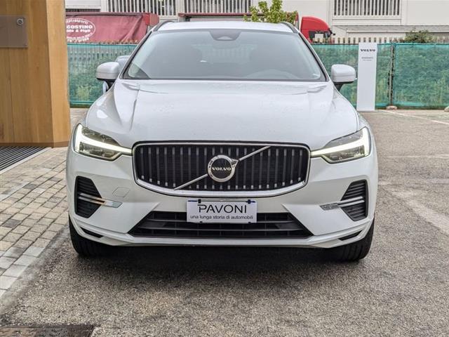 VOLVO XC60 B4 (d) automatico Core