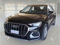 AUDI Q3 35 TDI S tronic Business Advanced