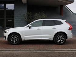 VOLVO XC60 D5 AWD Geartronic R-design FULL!