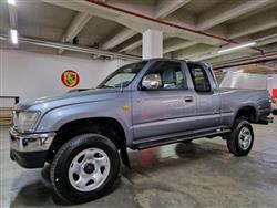 TOYOTA HILUX 2.4 TD 4WD 2/4 Extra Cab  GANCIO TRAINO + 4 POSTI