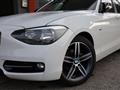 BMW SERIE 1 i 5Porte Sport