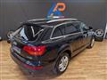 AUDI Q7 3.0 V6 TDI 233CV quattro tiptronic '7 POSTI'