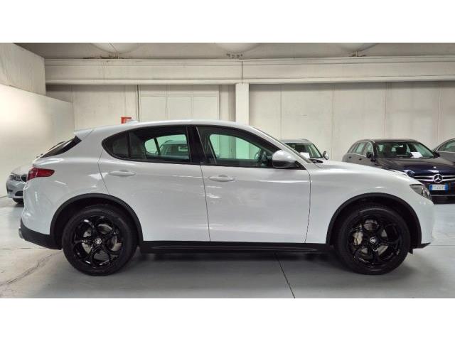 ALFA ROMEO STELVIO 2.2 TD 210CV AT8 Q4-CERCHI 20"-CRUISE ADATT.-PELLE