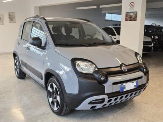 FIAT PANDA 1.0 Hybrid 70 CV City Cross