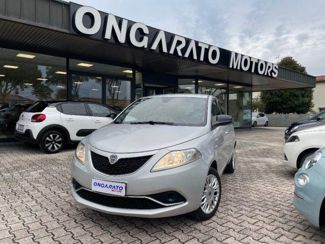 LANCIA YPSILON 1.2 69 CV 5 porte Silver #Alcantara