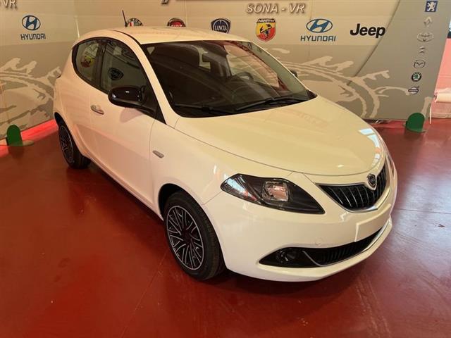 LANCIA YPSILON 1.0 FireFly 5 porte S&S Hybrid Gold Plus