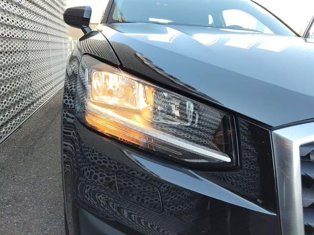 AUDI Q2 1.6 TDI Business