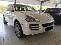 PORSCHE CAYENNE 3.0 Diesel Pelle/Navi/Clima bi-zona