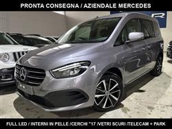 MERCEDES CLASSE T d Sport LED/CER."17/PELLE/VETRI SCURI /PARK+TELEC.