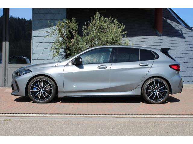 BMW SERIE 1 i xDrive M Performance-SEDILI M