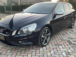 VOLVO V60 (2010) D5 R-design