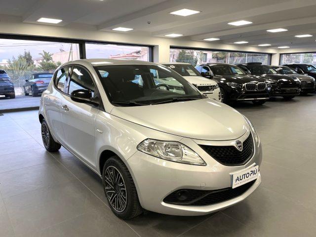 LANCIA YPSILON 1.2 69 CV Gold