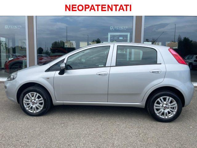 FIAT PUNTO 1.4 8V 5 porte Natural Power Lounge