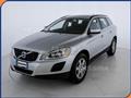 VOLVO XC60 D4 AWD Geartronic Momentum