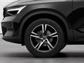 VOLVO XC40 B3 automatico Plus Dark