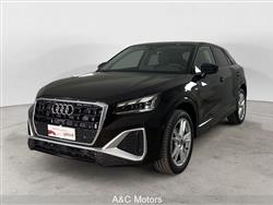 AUDI Q2 30 TDI S tronic Identity Black